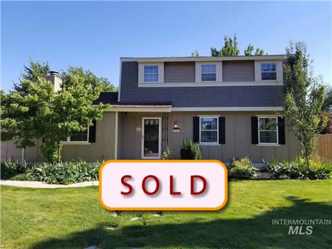 SOLD - 10421 W Dason Dr