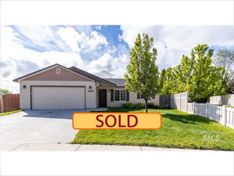 SOLD - 1490 Woodmaste Ave , Kuna, ID